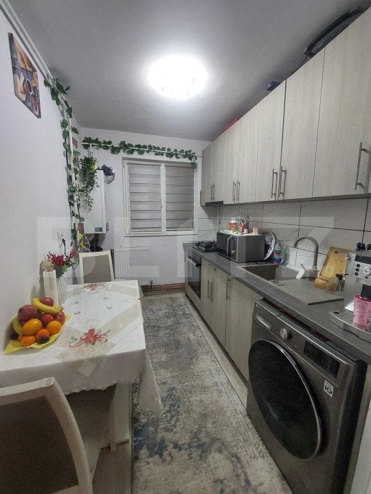 Apartament Renovat, 2 Camere, Anul 1978