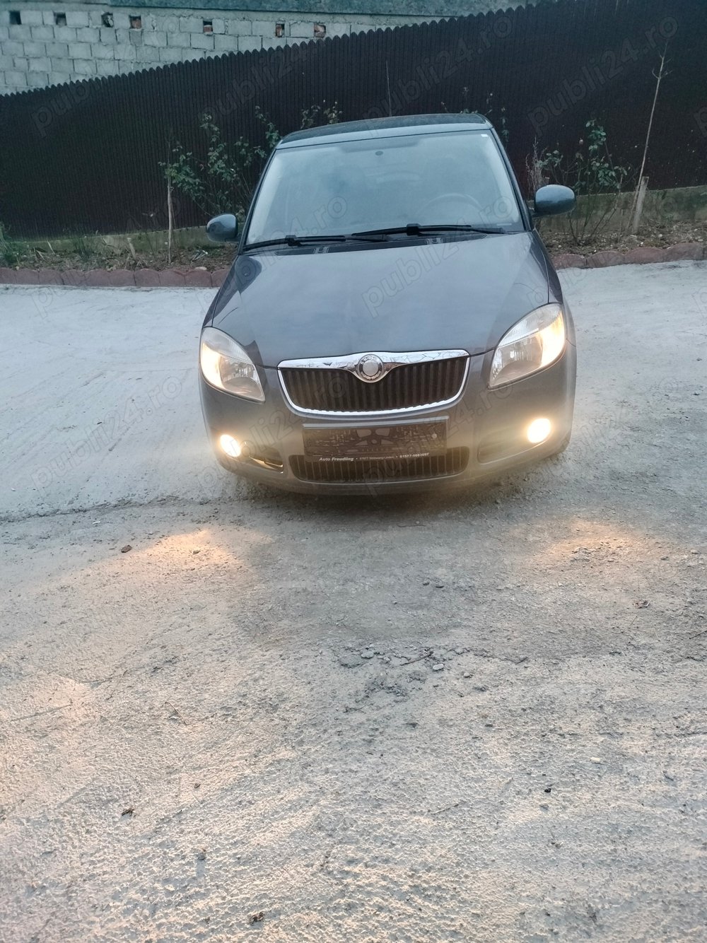 Vând Skoda Fabia 2 benzină