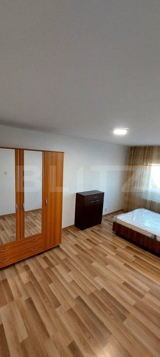 Apartament de 2 camere zona Nicolina