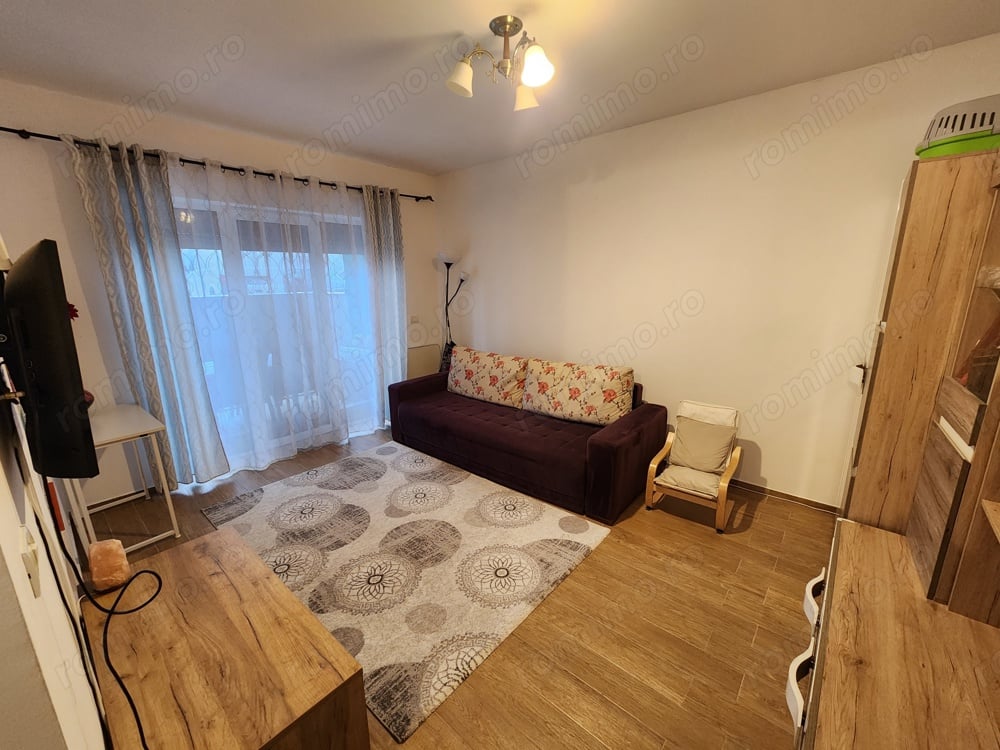 Vand apartament in zona Buziasului - Continental