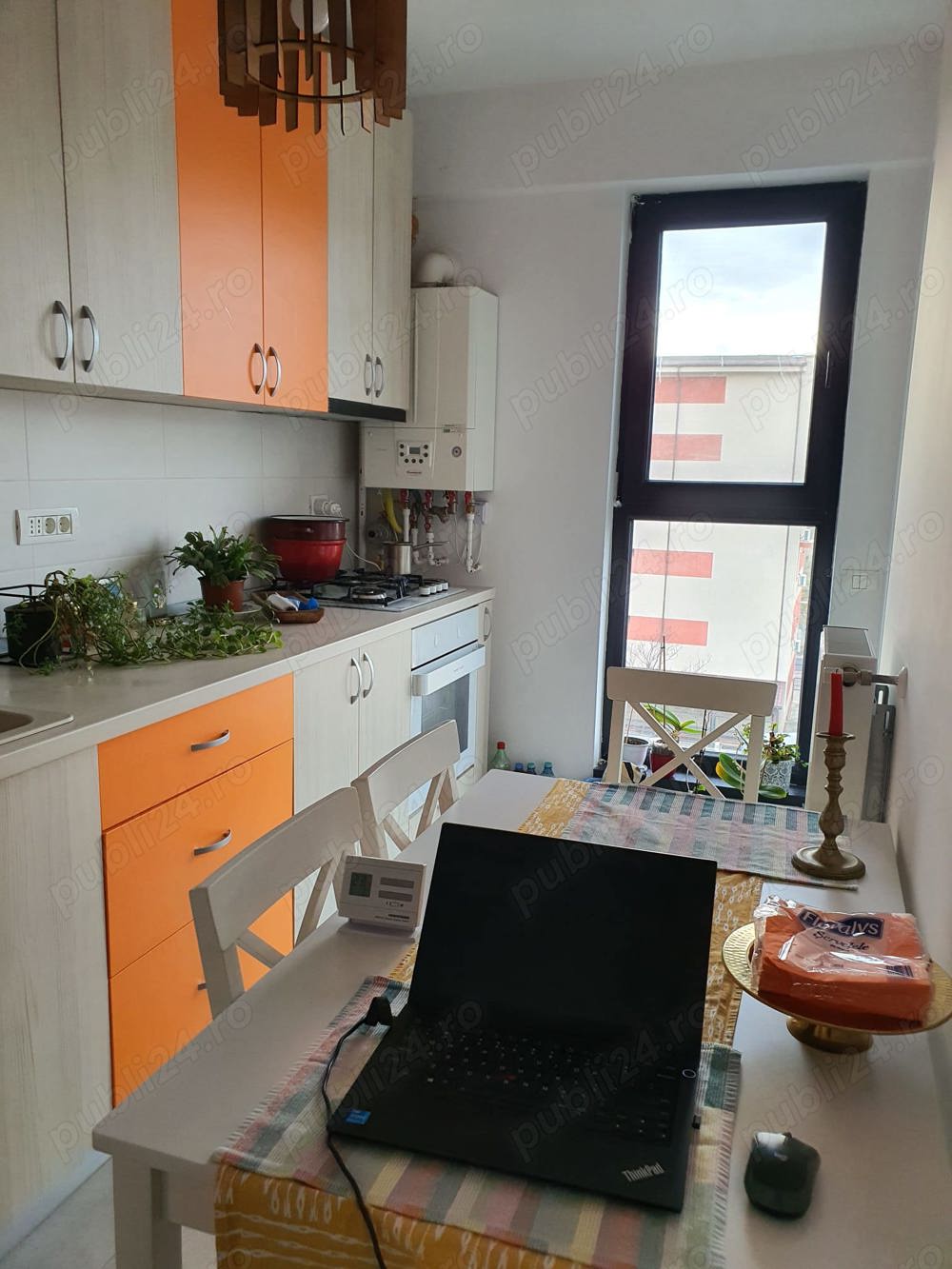 Apartament frumos, 2 camere, zona Militari, langa statie STB, cu centrala proprie