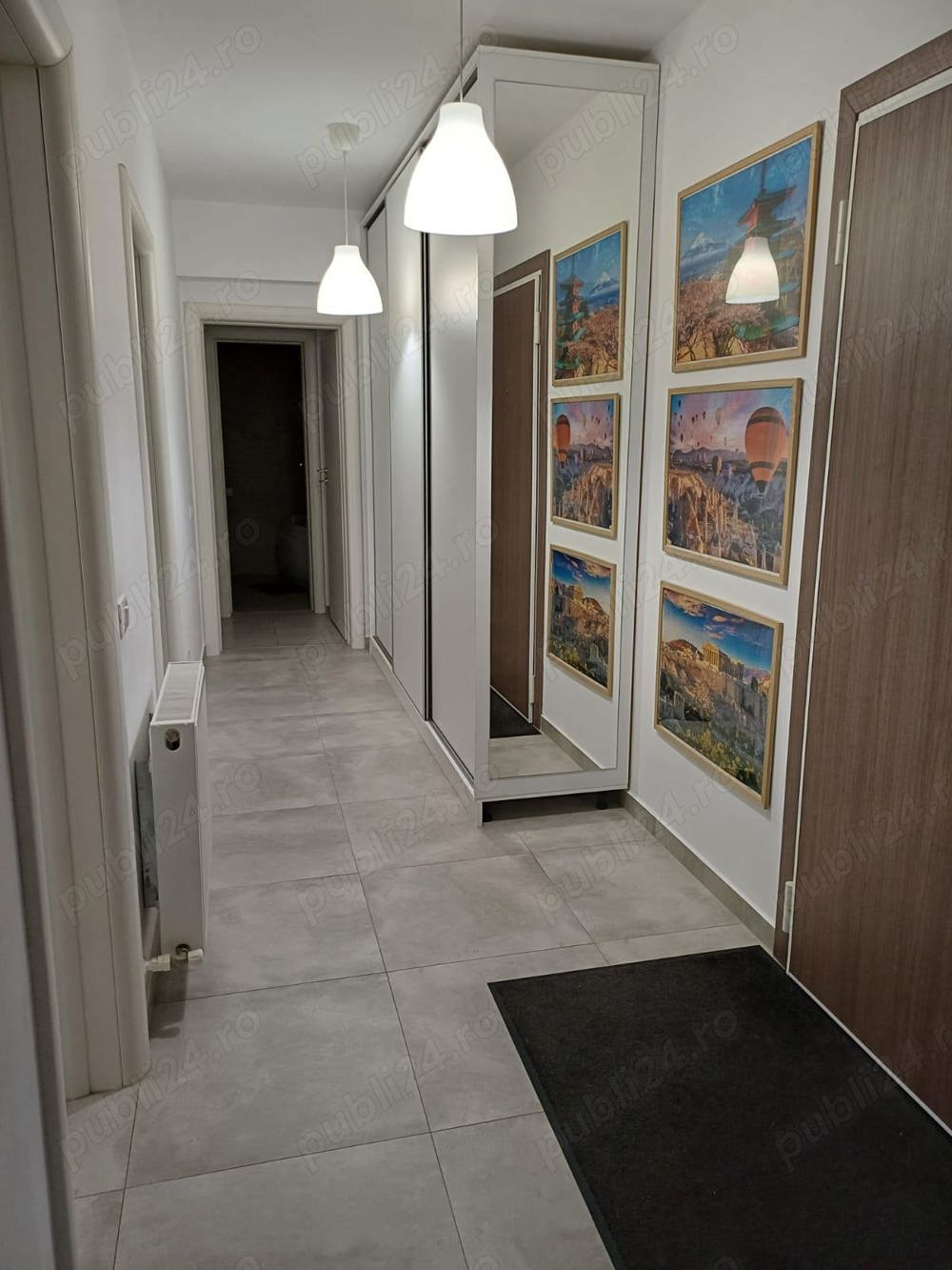 De vanzare apartament 3 camere+loc de parcare ,direct propietar