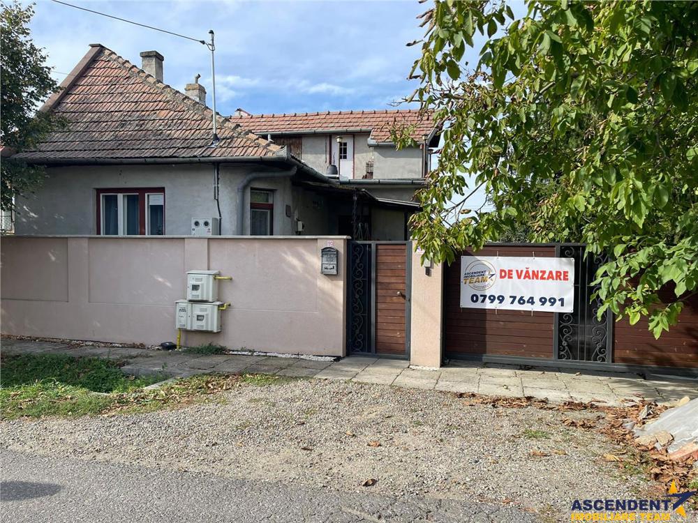 Casa cu 2 apartamente distincte, ariere apreciabila, Mureseni, Targu Mures