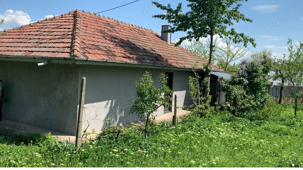 Teren  2100 metri   Casa Traditionala