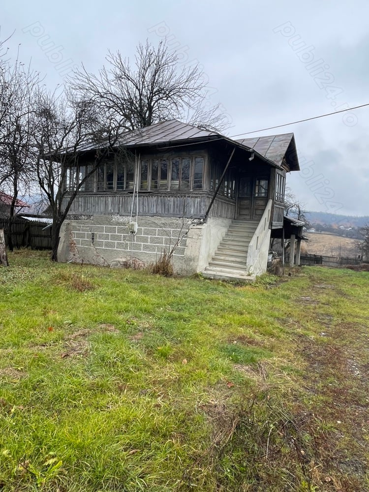 Casa +teren de vânzare