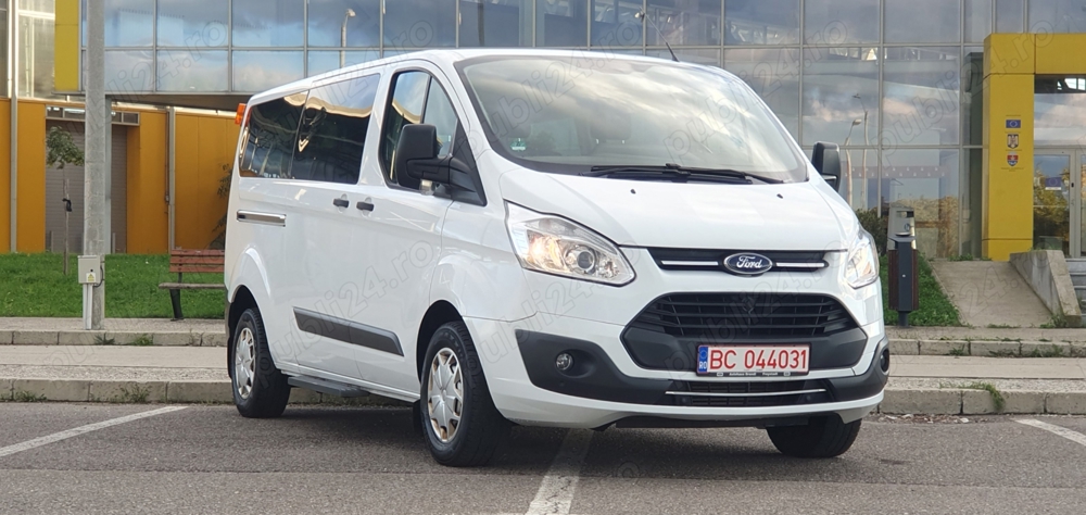 ford transit lung 8+1 locuri 2.0 130 cp E6 a c fata-spate