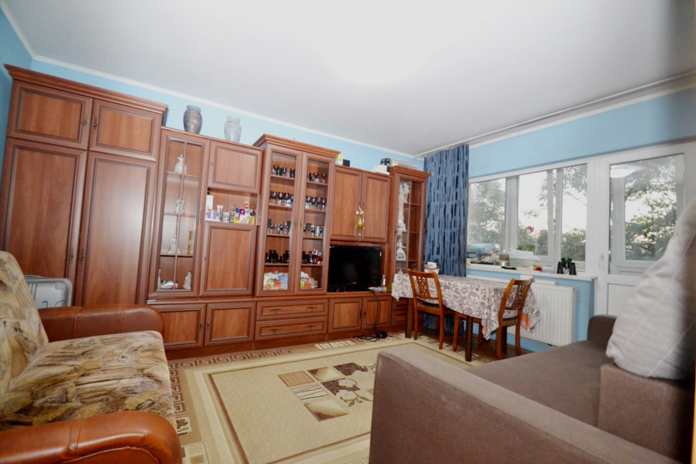 Apartament 3 camere, decomandat, 56 mp utili, etaj 2/10, zona Sagului