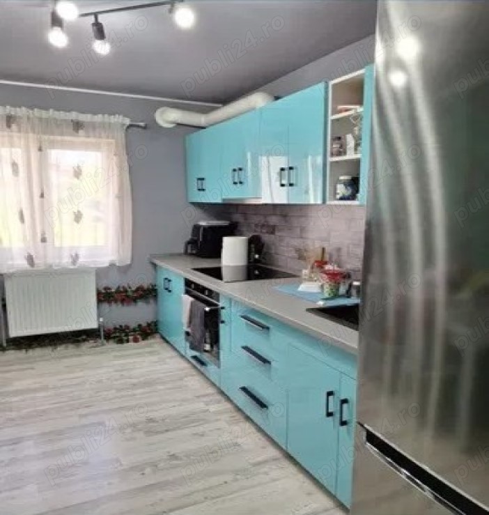 Apartament cu 3 camere în Calea Aradului decomandat