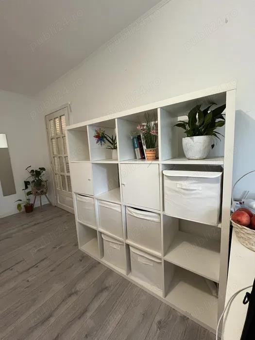 Apartament cu 3 camere în zona Mircea cel Bătrân