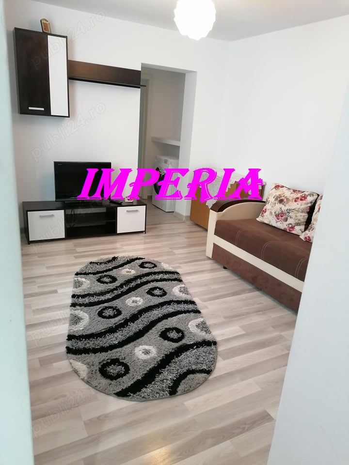  Apartament cu 3 camere, strada Aleea Pinului- zona Bulevard, etajul 3