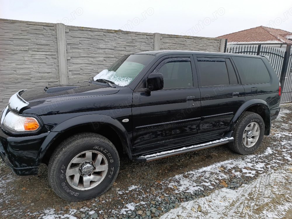 vand pajero sport