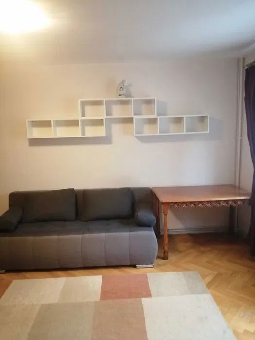 Dambu - Inchiriere apartament 2 camere -Str. Dambu Pietros