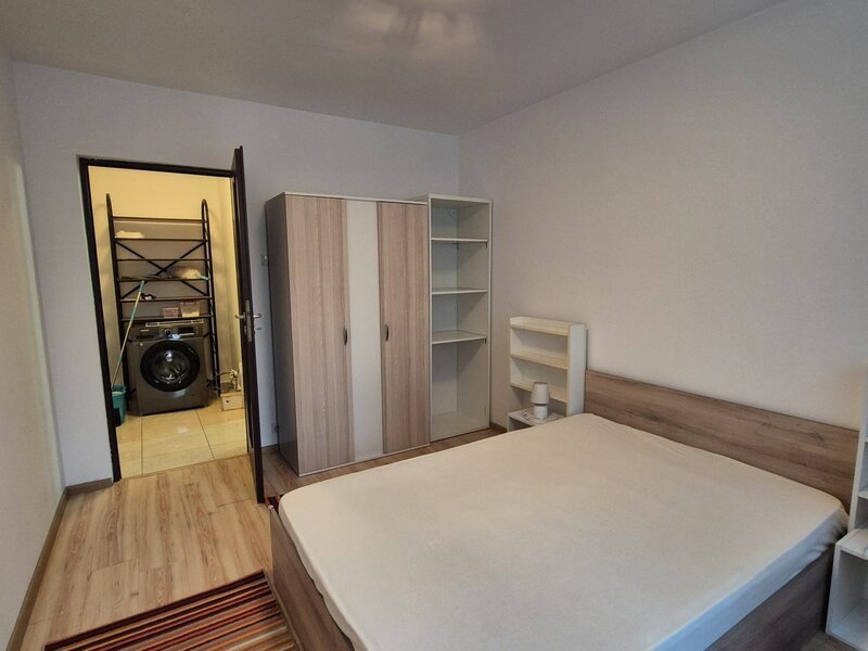 Apartament 2 camere, decomandat, 60mp, metrou aproape 50m, Drumul Taberei