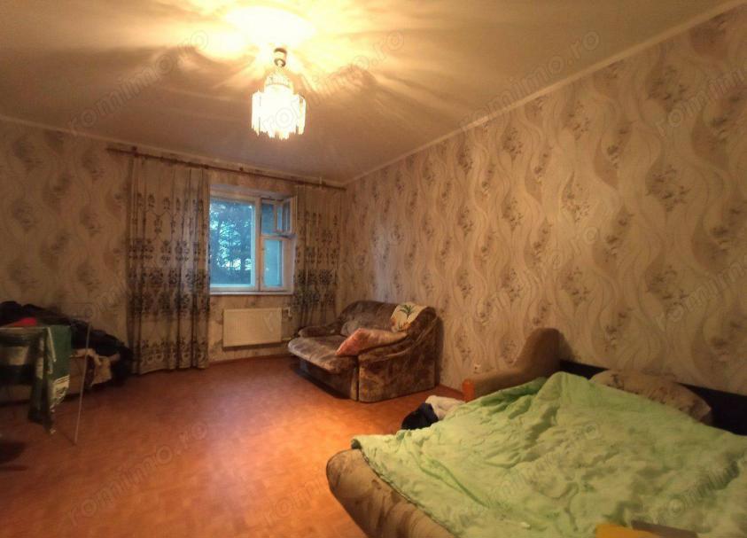 Apartament cu 2 camere de închiriat în zona Gării, Brașov (necesită renovare)