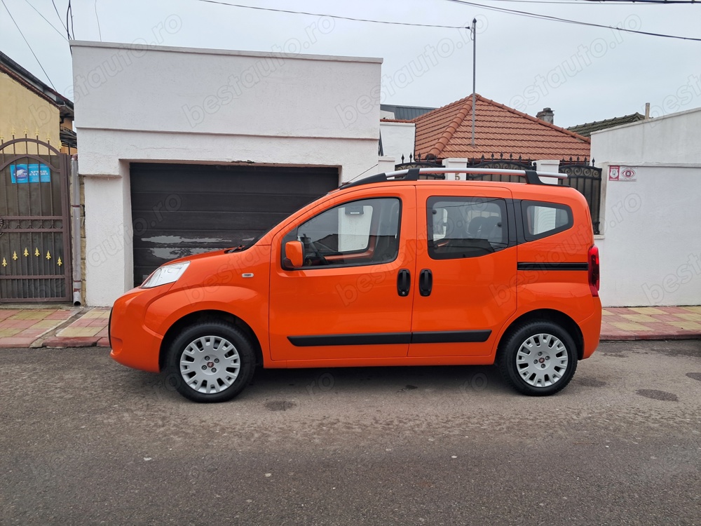 - FIAT QUBO - - 27 .000 KM - - STARE NOUĂ - 2017 - Unic Proprietar -