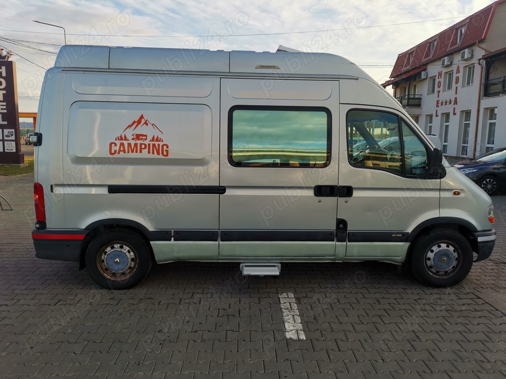 Vând autorulota omologata Renault Master din 2003, motor 2,5, 6 viteze