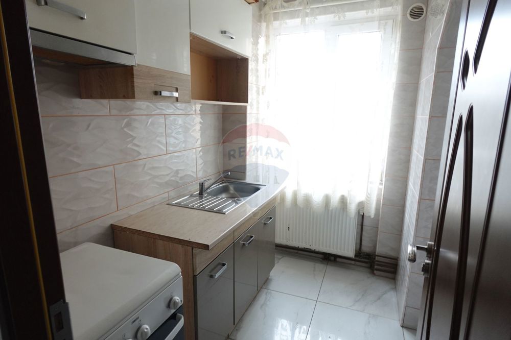 Apartament cu 2 camere de închiriat Ultracentral