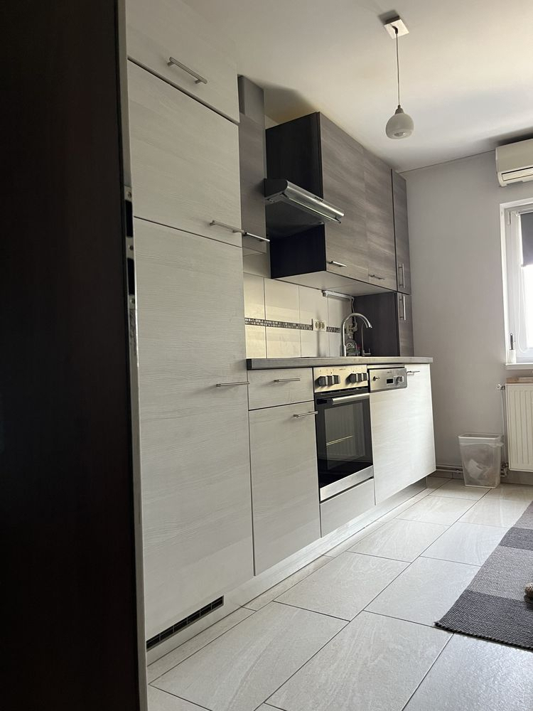 2 camere  Steaua - etaj 1, 2 balcoane