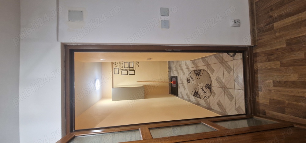 Vând apartament 3 camere decomandat (54 mp)