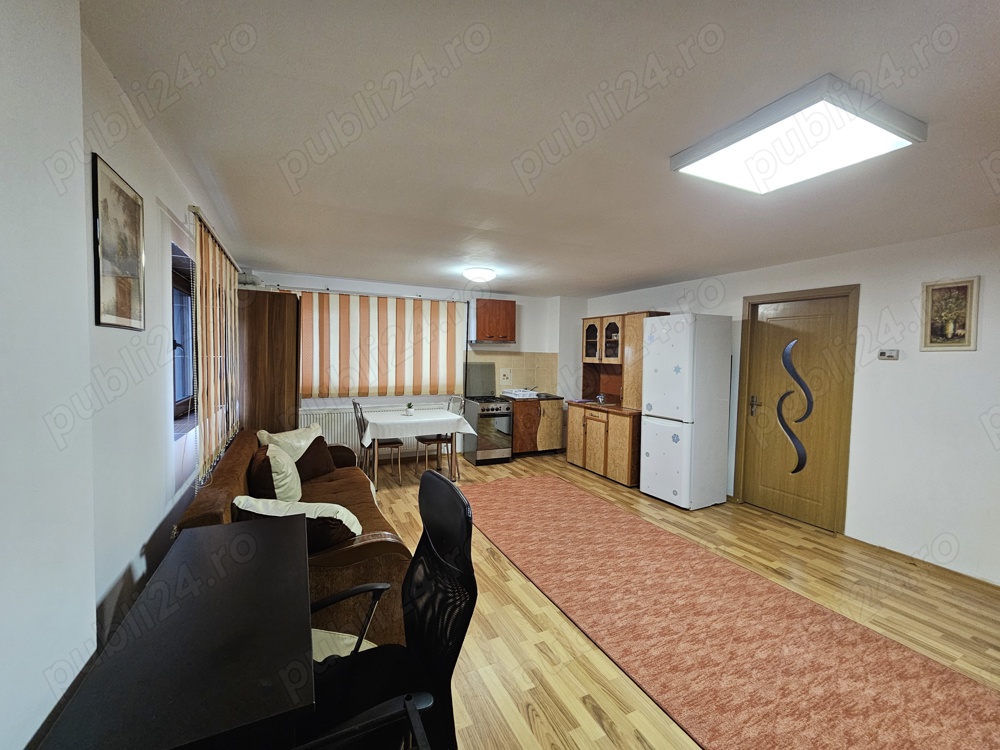 Apartament 2 camere de închiriat 