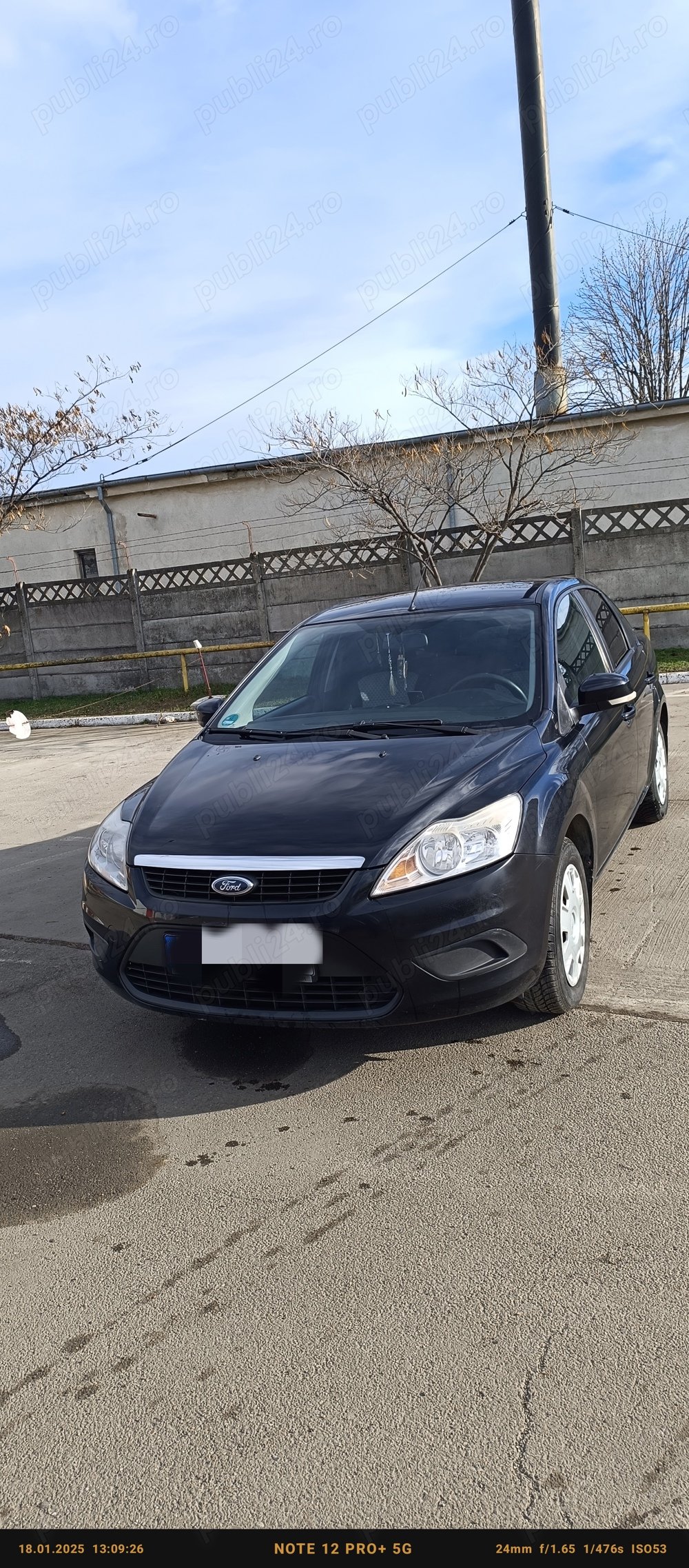 Ford Focus II Sedan 1.6 Duratec