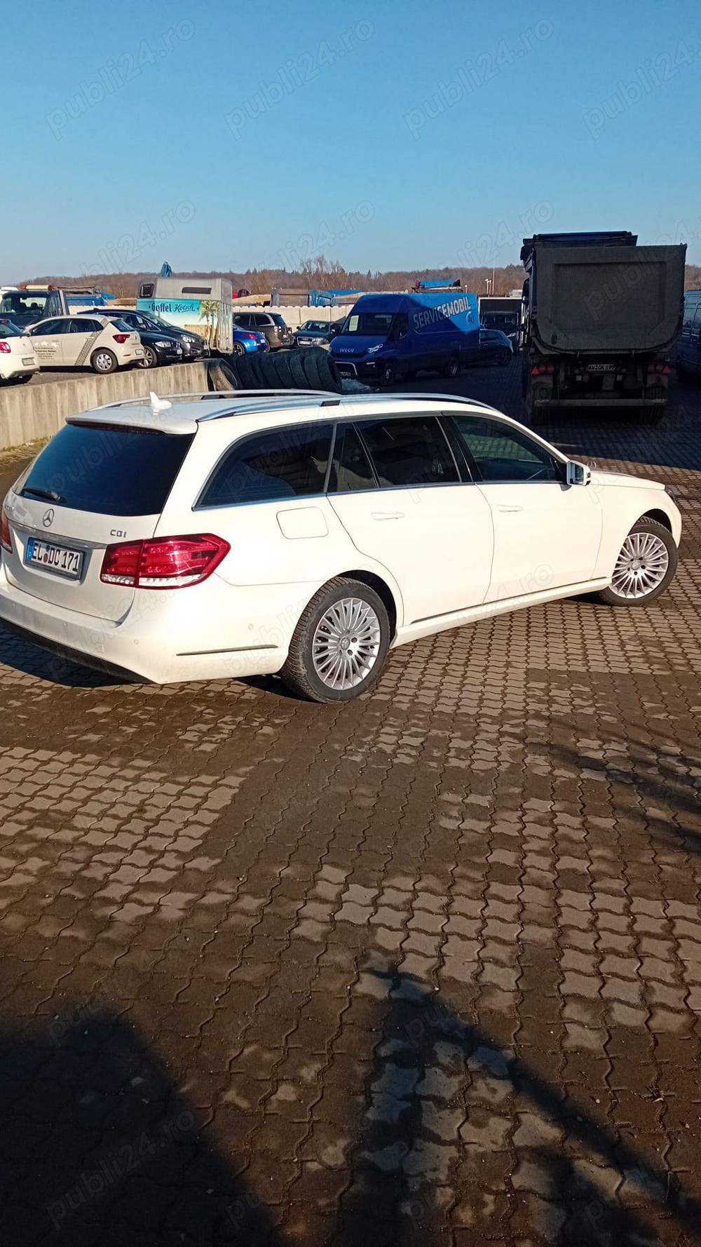 Vand Mercedes Benz e-class 220.