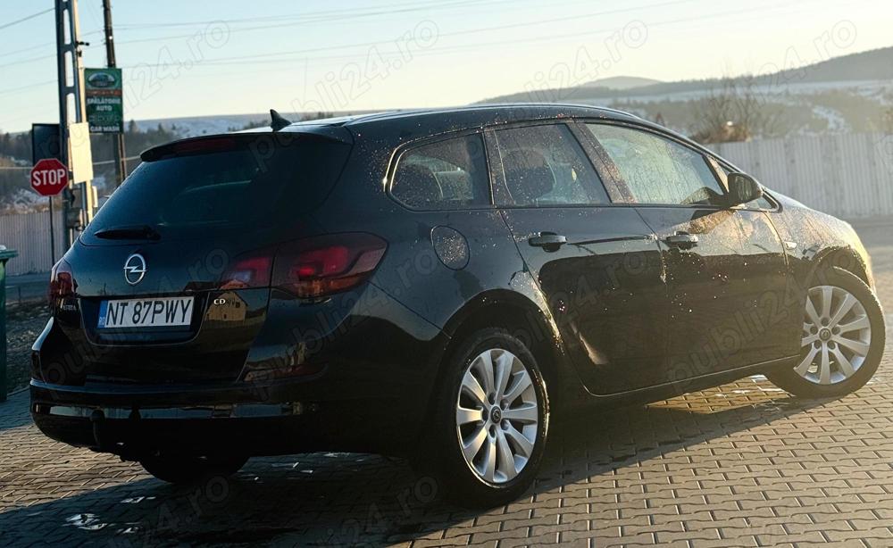 Opel astra j Sport Tourer