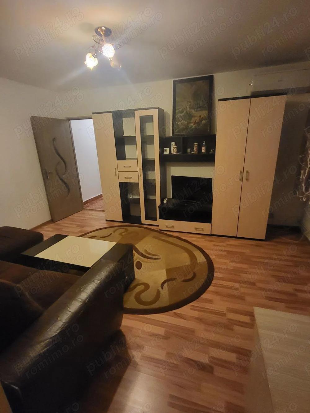 Vand apartament cu 2 camere,zona Sagului