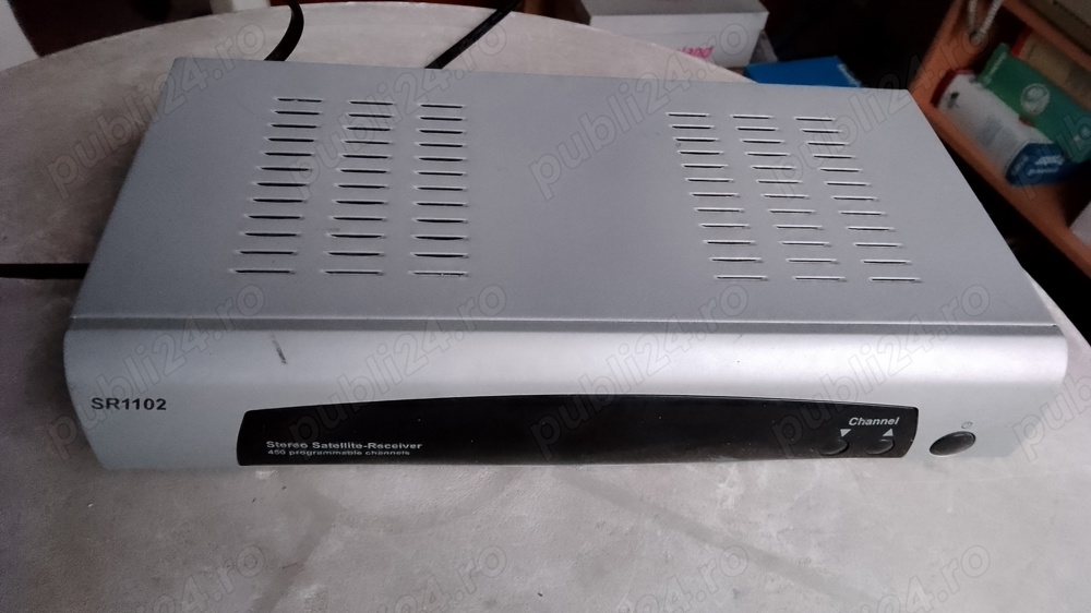 Satellite Receiver Stereo SR1102