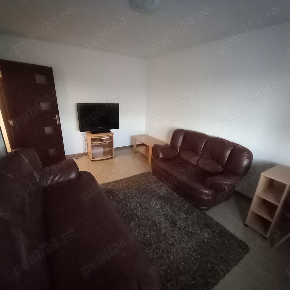 Inchiriere Apartament Centru civic Iași,  2 camere decomandate,  500 Euro