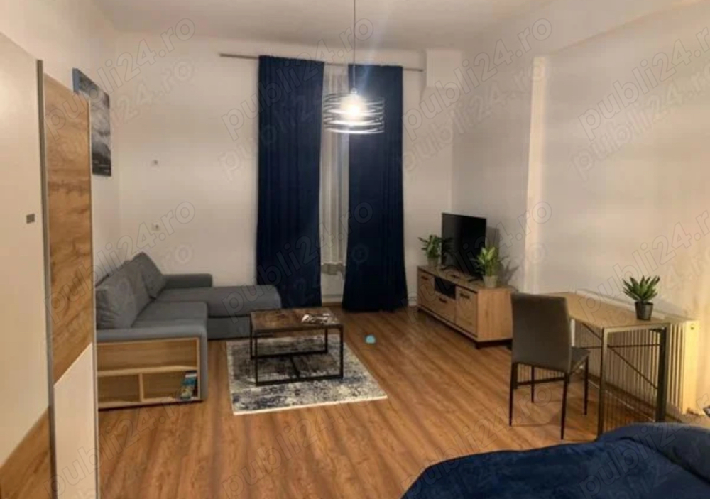 De vânzare apartament 2 camere Ultracentral clădire istorică