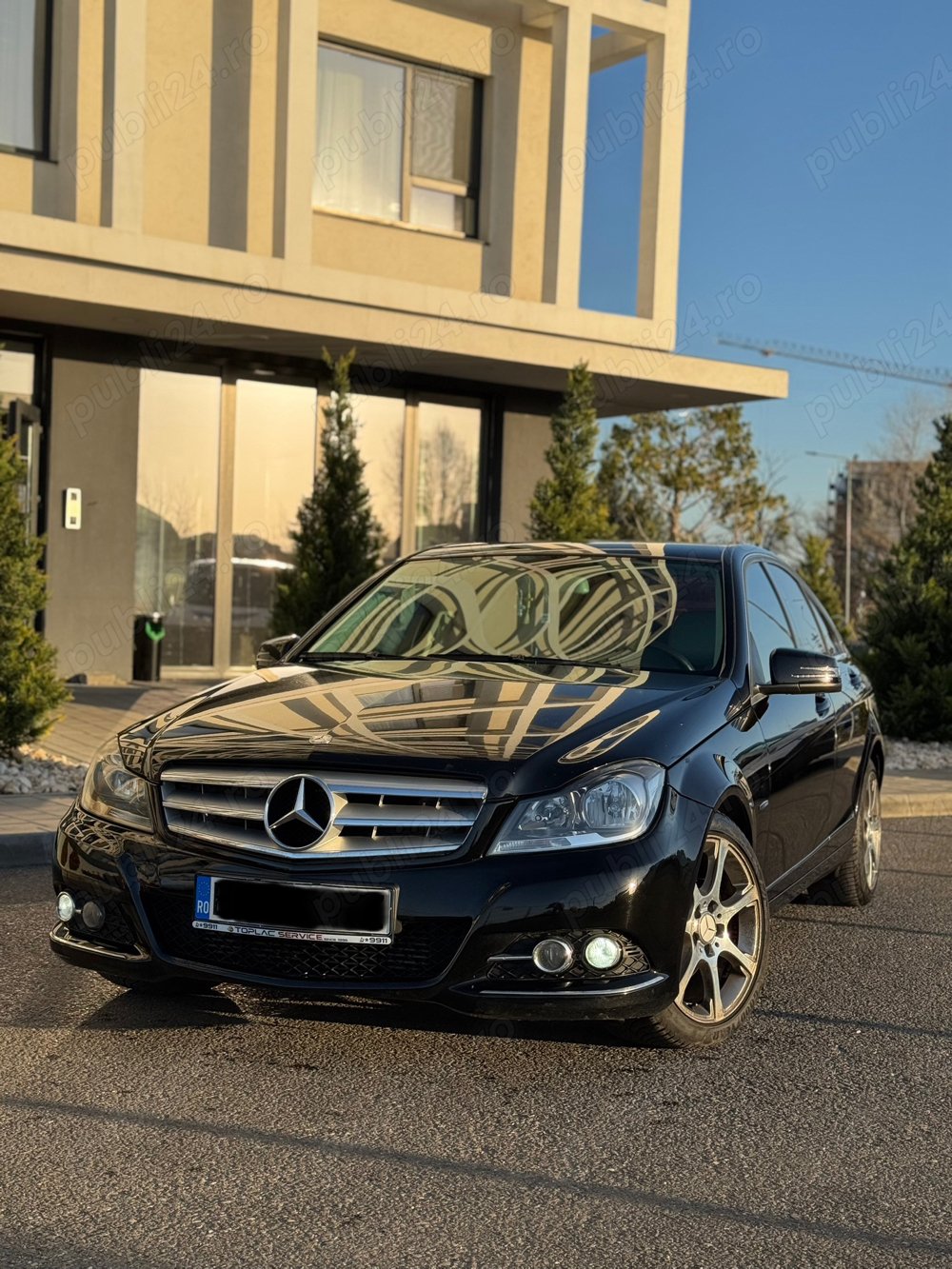 Mercedes C-Class C200 W204 facelift, echipare Avantgarde