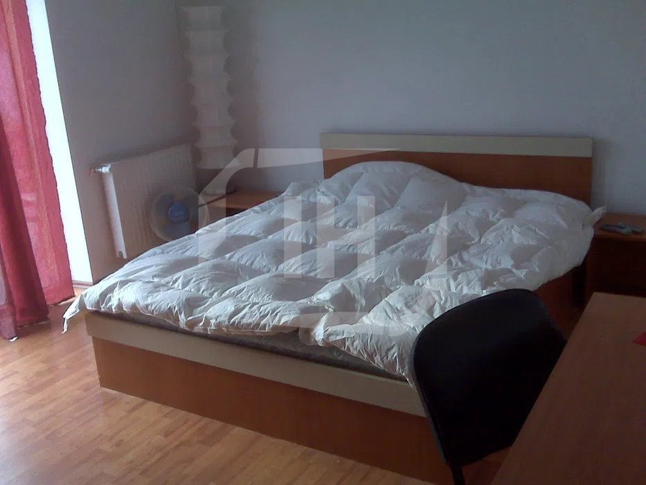 Apartament 2 camere, decomandat, Central zona Piata Mihai Viteazul