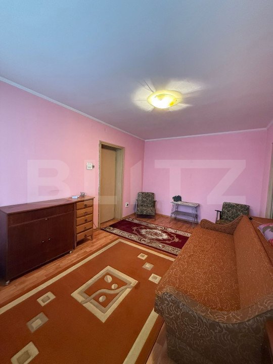 Apartament 2 camere, 50 mp, semidecomandat, zona Unirii