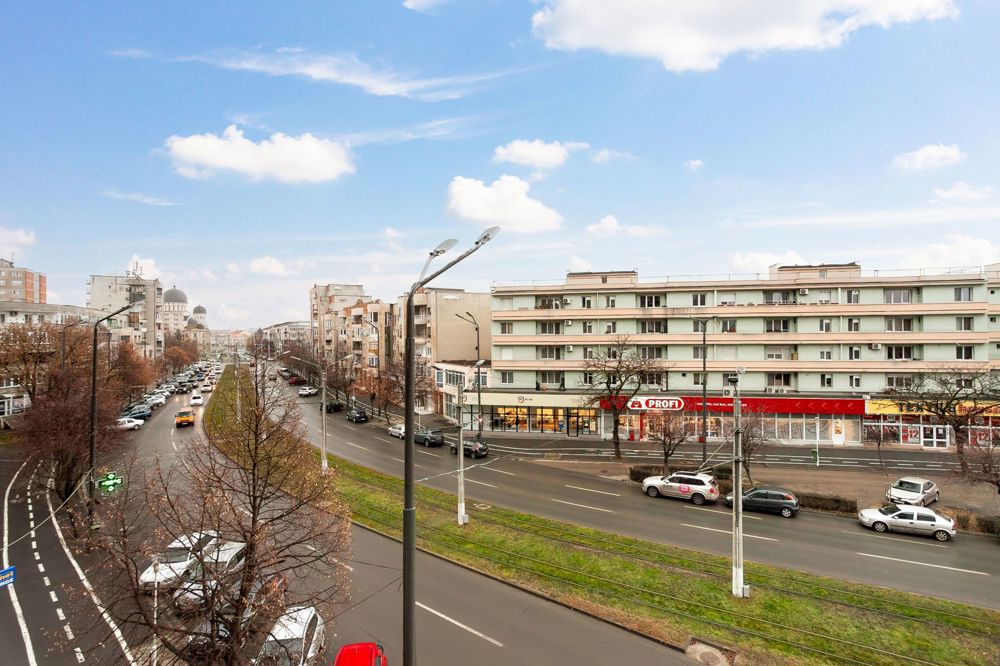 PROPRIETATE VÂNDUTĂ Apartament decomandat cu 3 camere in zona Garii