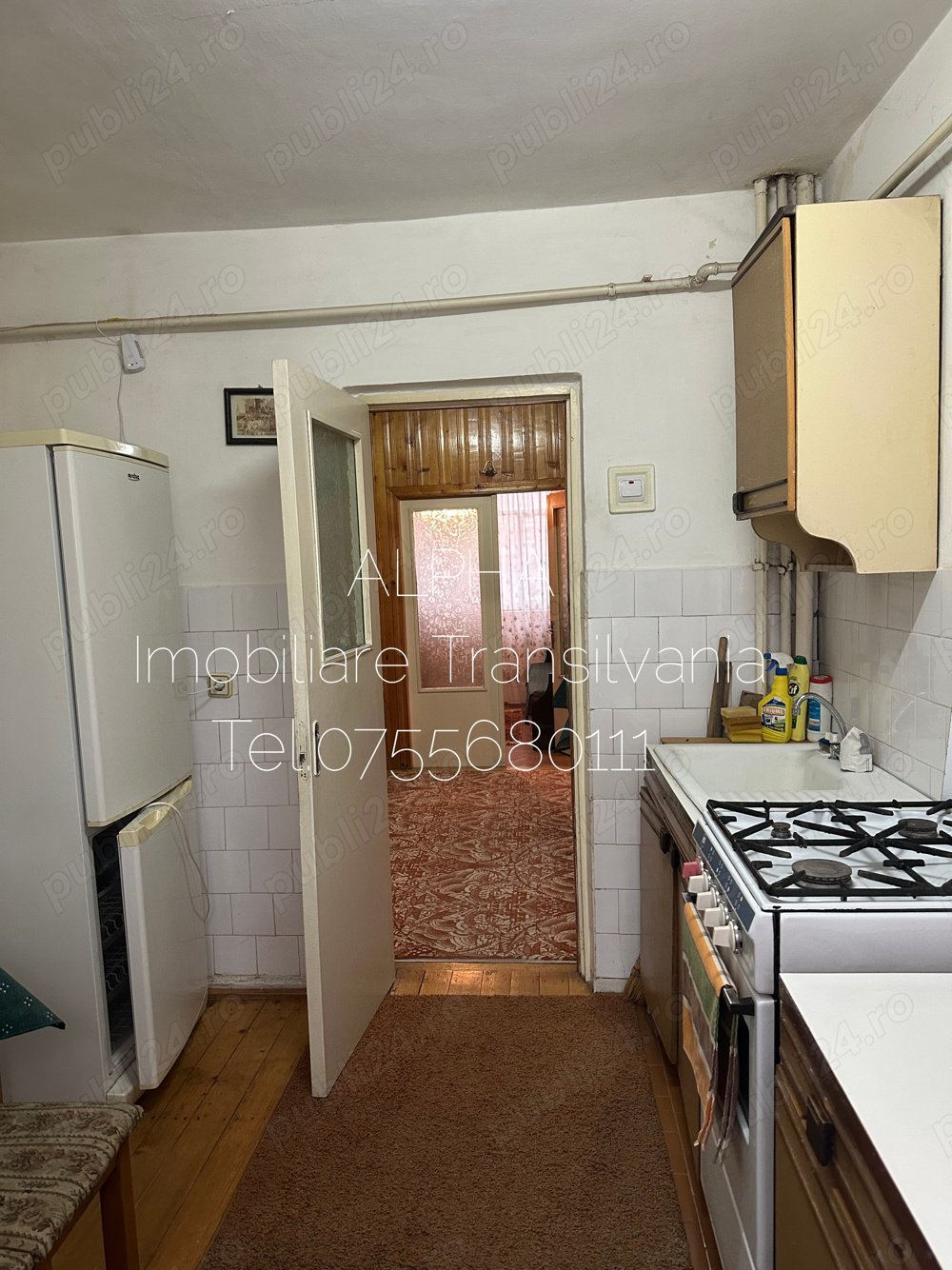 Apartament 3 camere,bloc caramida,parter înalt zona Liceului Voievod Gelu