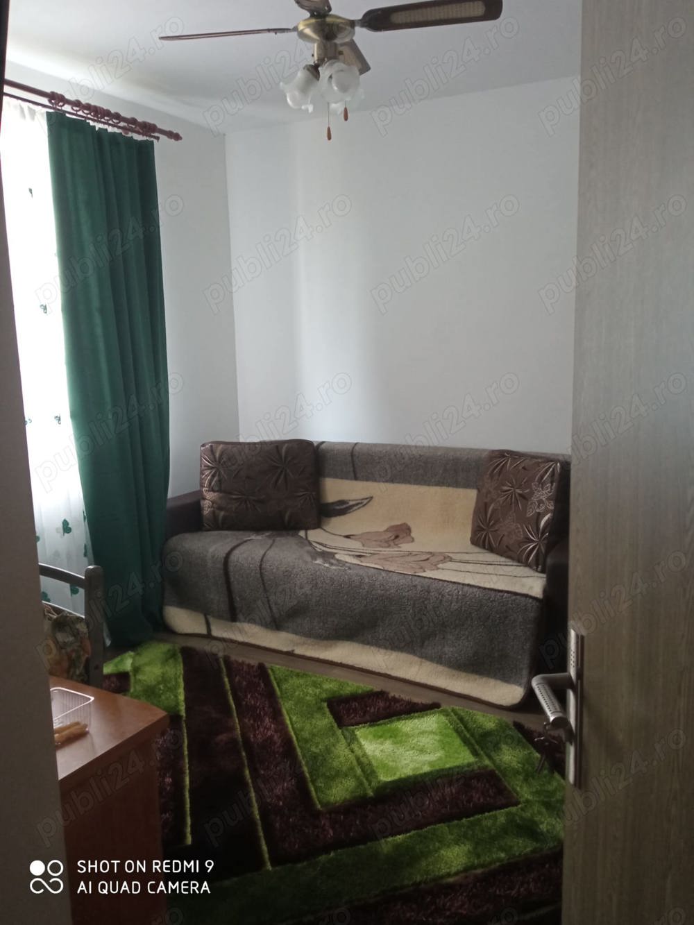 Vand apartament zona Unirii