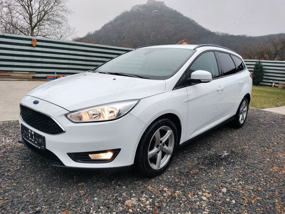 Ford Focus 1.0Ecoboost 125 cp 6+1 viteze An 2017 Euro 6