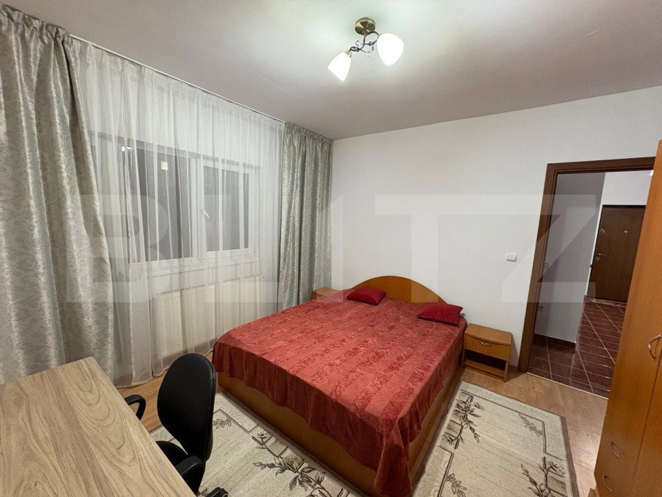 Apartament 2 camere, decomandat, 58 mp, parcare, zona Vivo