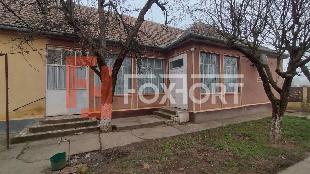 Casa individuala 4 camere, Sacalaz – Teren 1372 mp, 2 Garaje