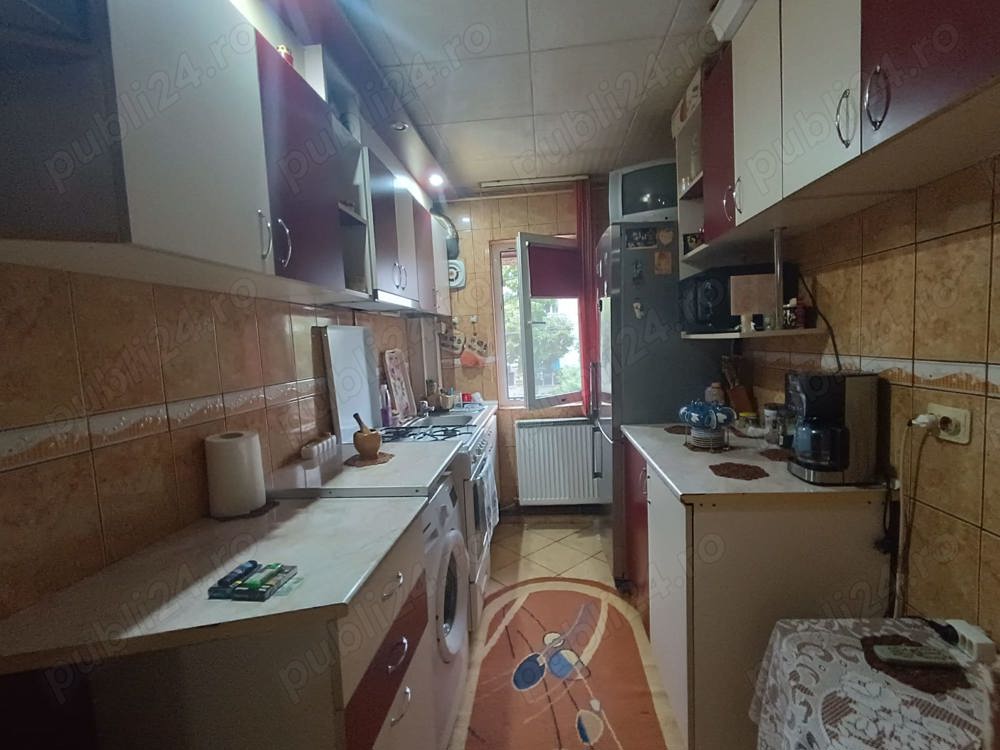 Persoana fizica vând apartament 2camere zona Zimbru et.1