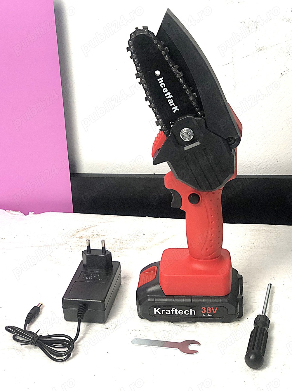 Fierastrau manual Kraftech 38V   portabil si eficient!