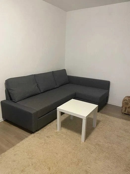 Apartament de 3 camere, decomandat, 75 mp, zona Tineretului