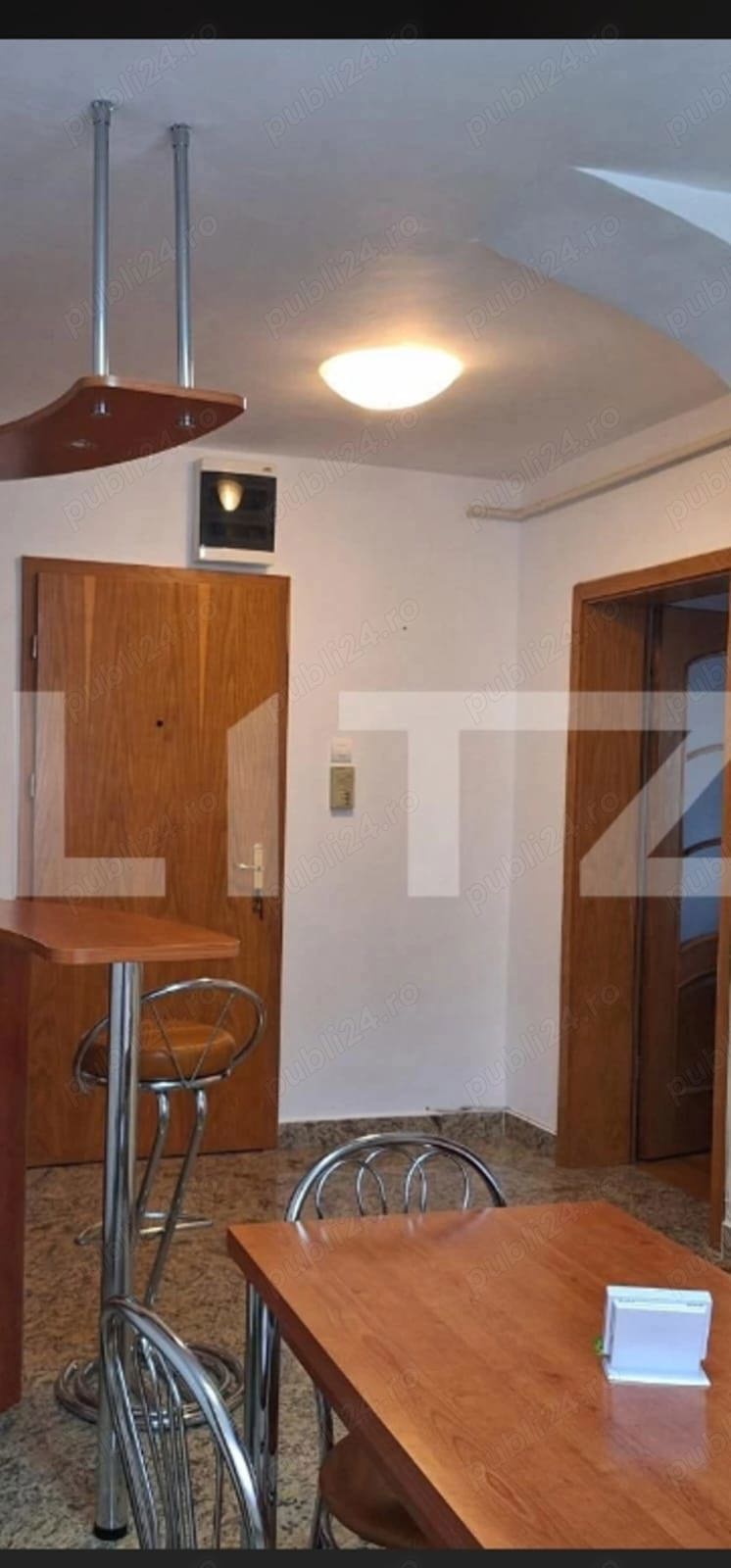 Proprietar ofer spre Vânzare apartament 2 camere Renovat mobilat utilat Racadau pietonal