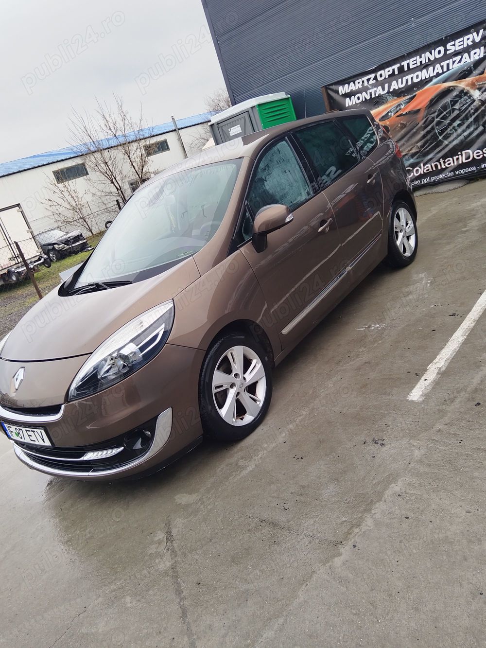 Renault megane scenic 7loc