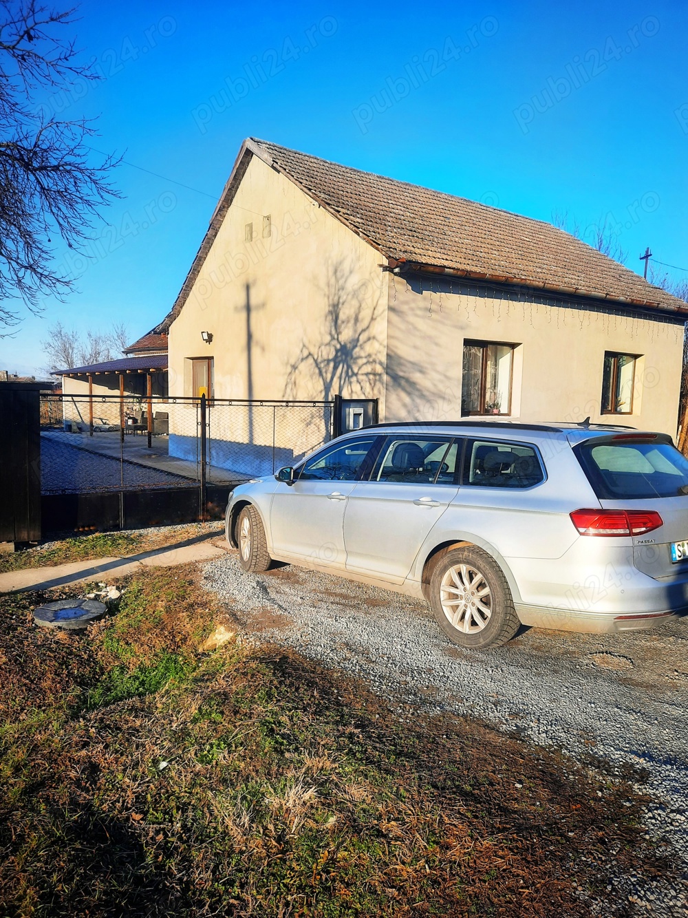 Casă cu 3 camere în zonă bună în sat Țipar, comuna Sintea Mare, la 12 km de orașul Chișineu-Criș