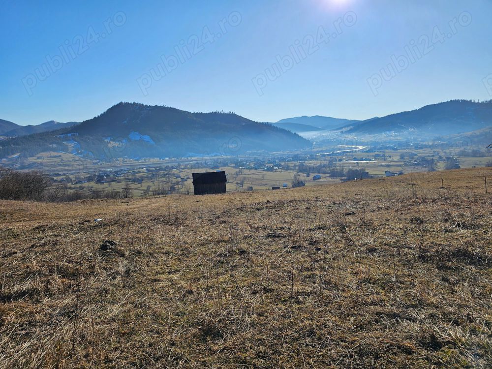 Teren extravilan de vanzare in Bucovina zona Frasin 