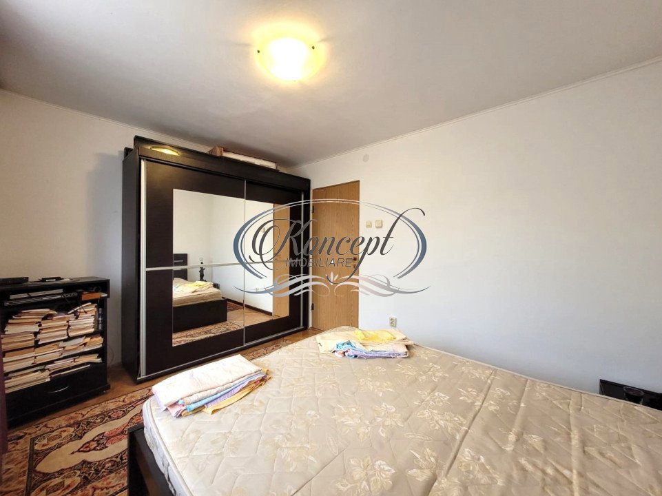 Apartament la etaj intermediar, zona Iulius Mall