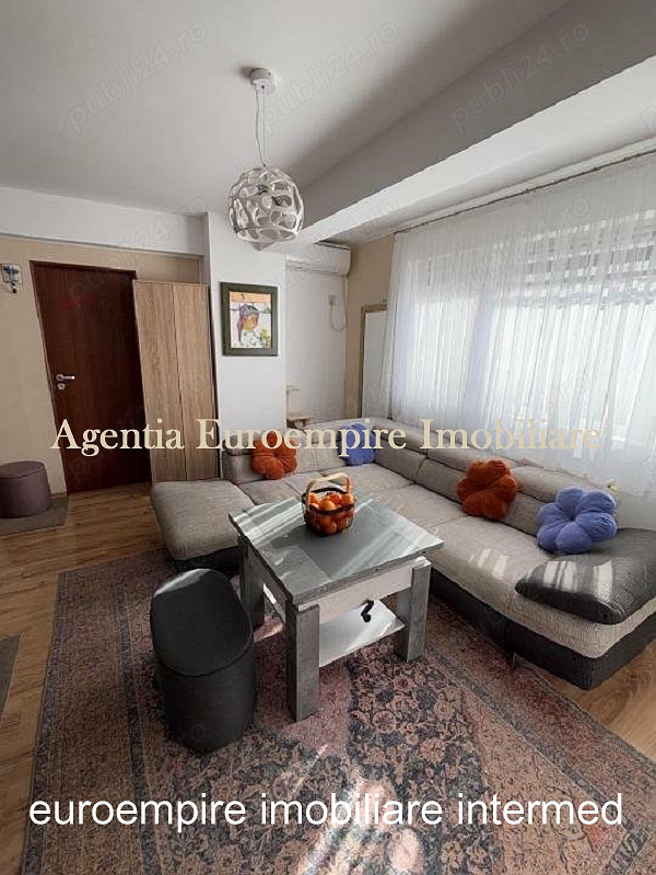 Apartament 2 camere decomandate zona Energia