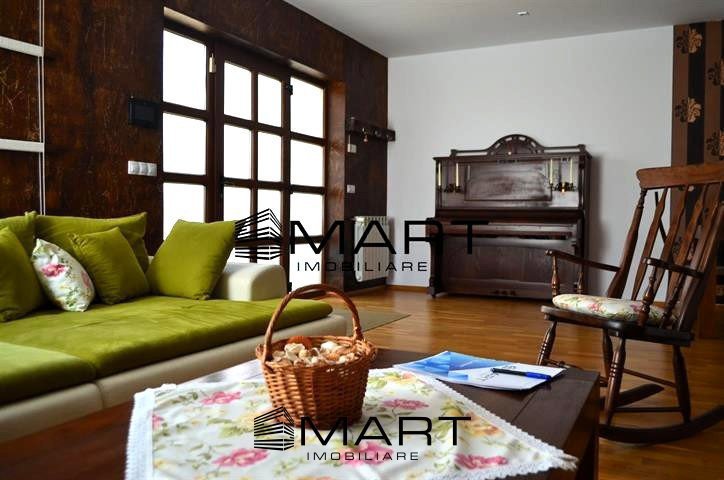 Apartament de lux la vila, curte proprie  zona Calea Poplacii